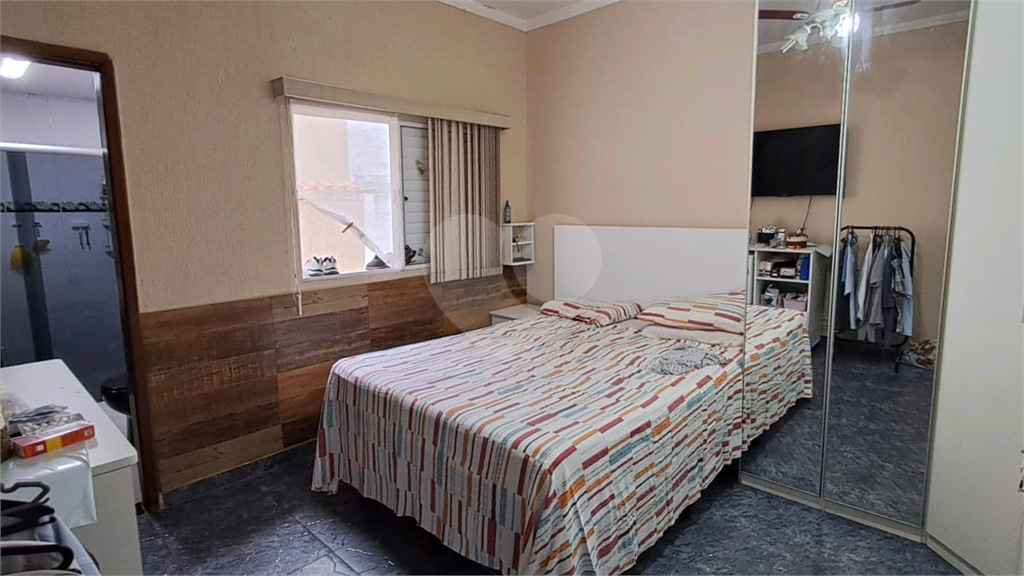 Amplo sobrado à venda | 3 pavimentos | 150 m2 | 3 dorms. (2 suítes) | no Bom Retiro!