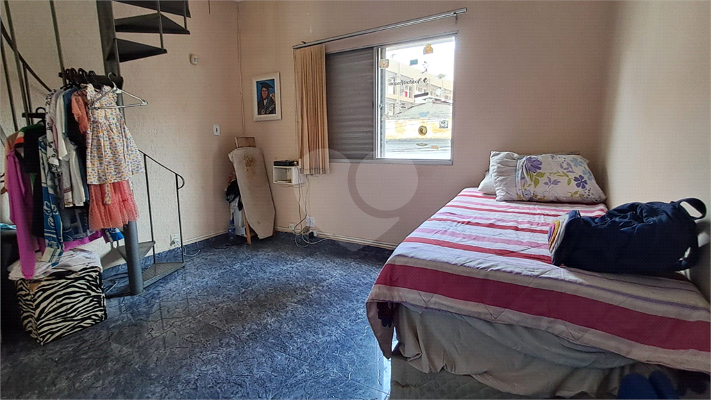 Amplo sobrado à venda | 3 pavimentos | 150 m2 | 3 dorms. (2 suítes) | no Bom Retiro!