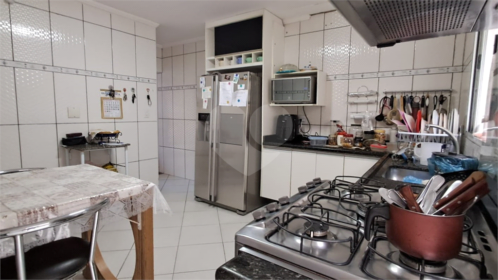 Amplo sobrado à venda | 3 pavimentos | 150 m2 | 3 dorms. (2 suítes) | no Bom Retiro!