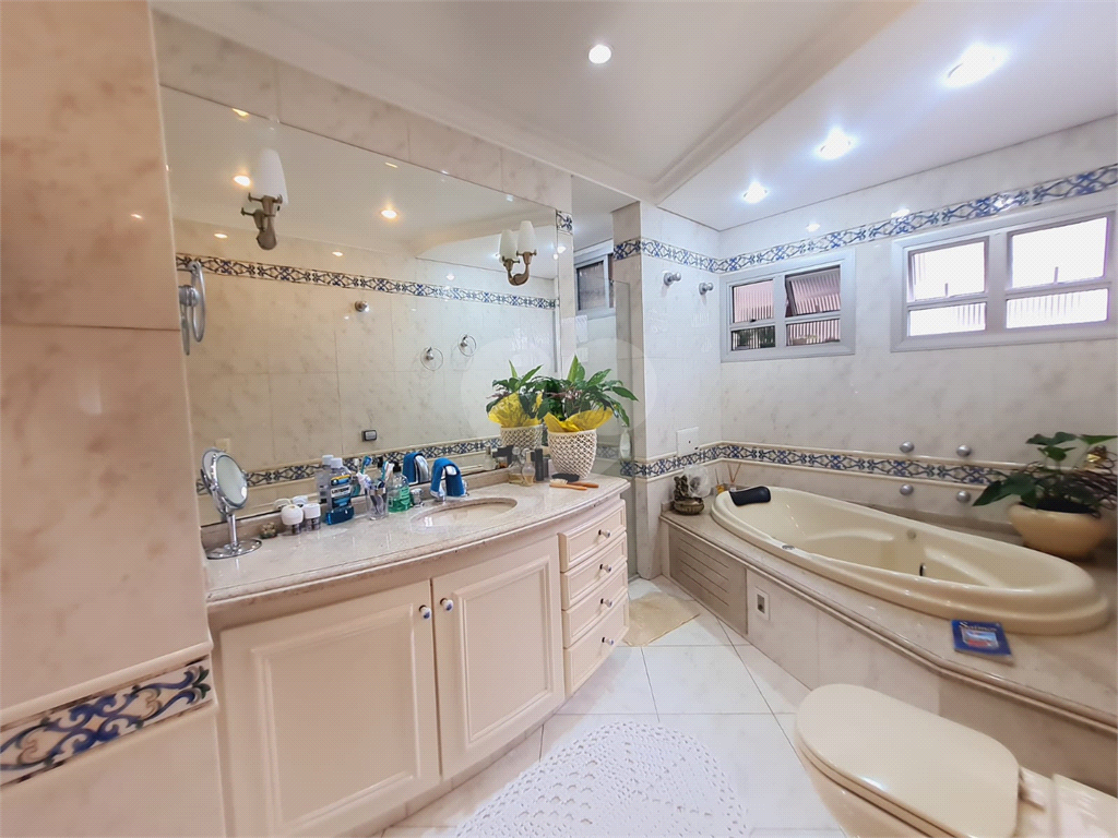 Apartamento a venda em Higienópolis 