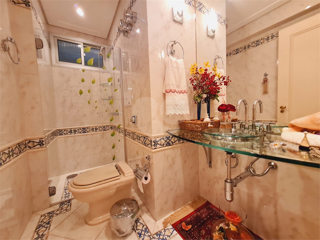Apartamento a venda em Higienópolis 