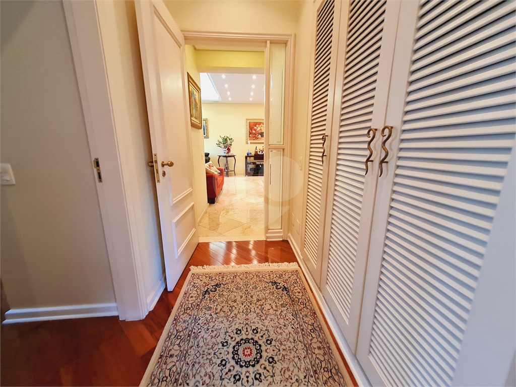 Apartamento a venda em Higienópolis 