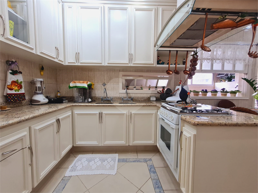 Apartamento a venda em Higienópolis 