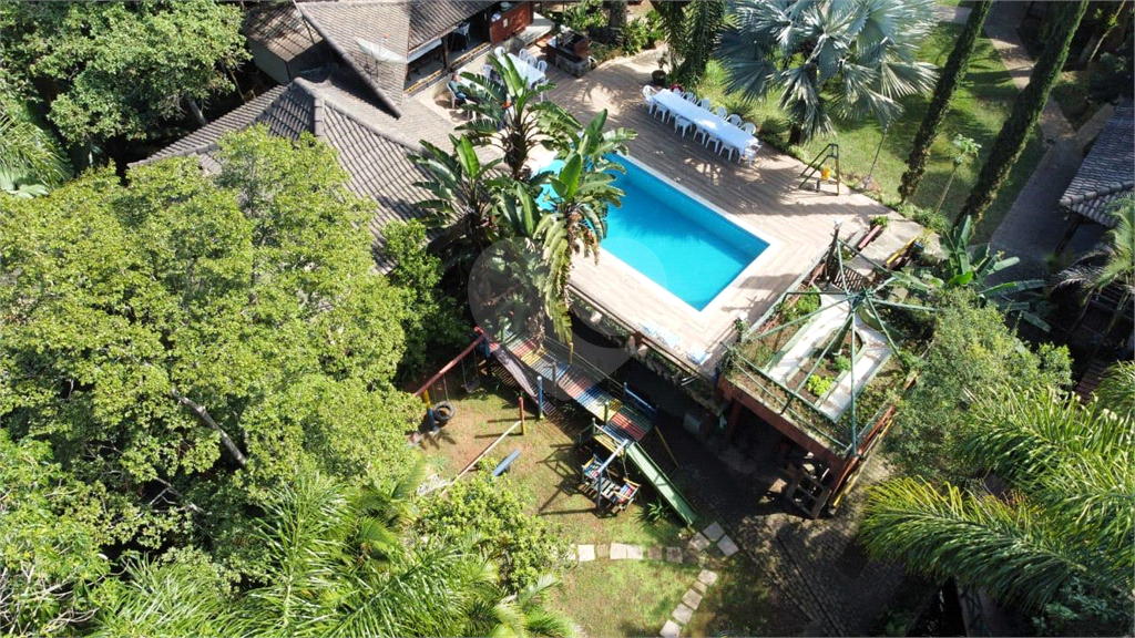 Chácara para venda. Tremembé. Pé da Serra da Cantareira. 4360m2 de terreno. Entrar e morar