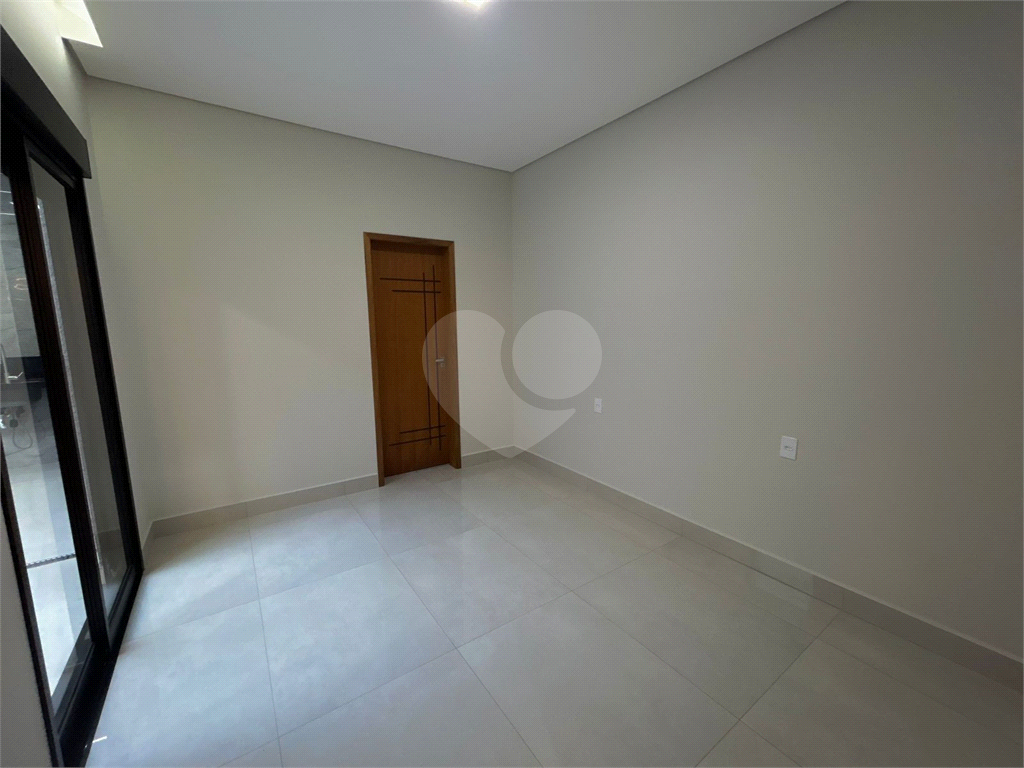 Casa à venda com 2 quartos, 90m² - Foto 17