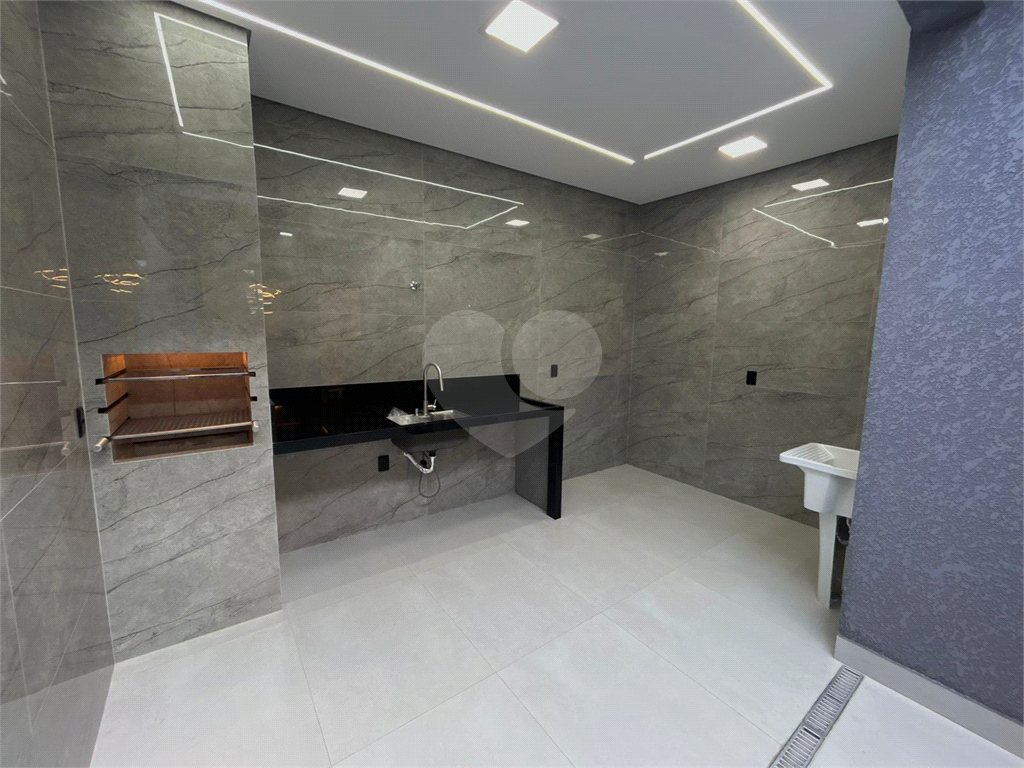 Casa à venda com 2 quartos, 90m² - Foto 9