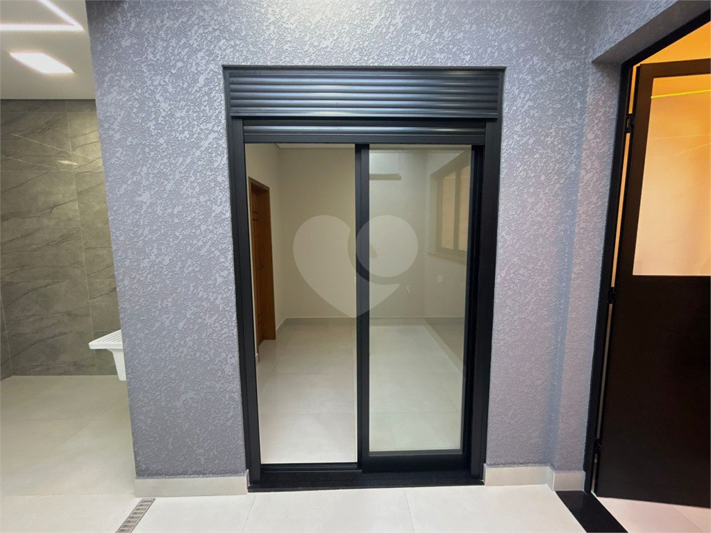Casa à venda com 2 quartos, 90m² - Foto 11