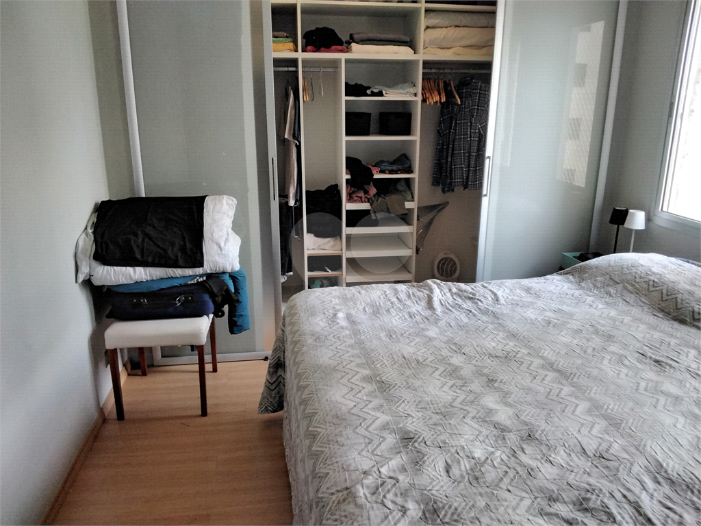 Apartamento à venda com 3 quartos, 120m² - Foto 12