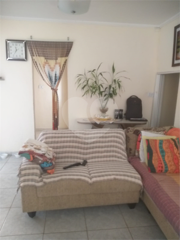 Sobrado a venda na Vila Nivi