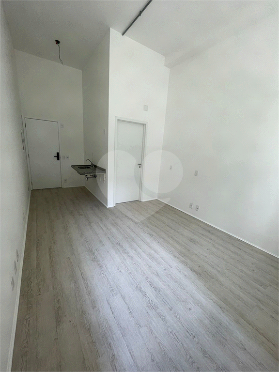 STUDIO em VILA MADALENA