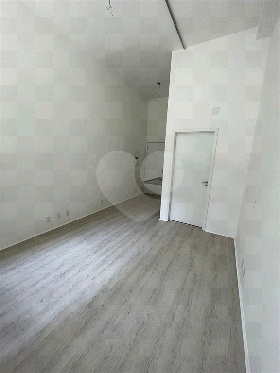 STUDIO em VILA MADALENA