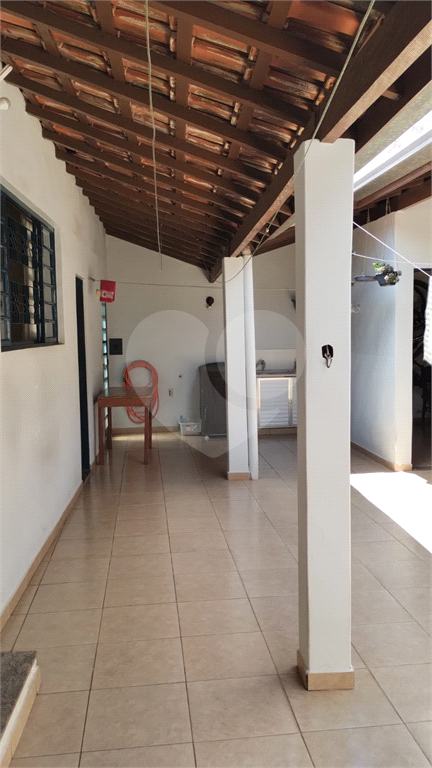 Casa à venda com 4 quartos, 214m² - Foto 11