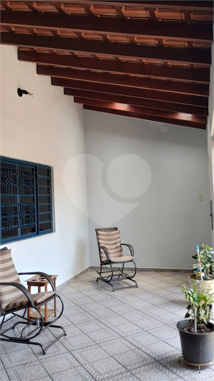 Casa à venda com 4 quartos, 214m² - Foto 17