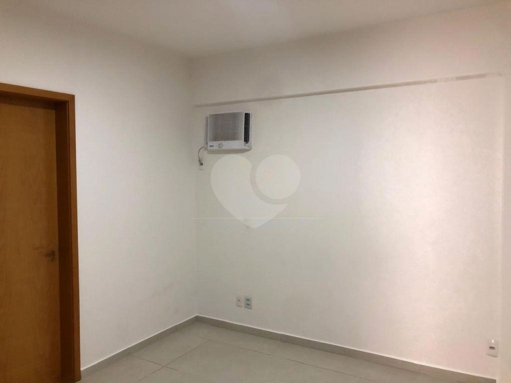 Apartamento para alugar com 3 quartos, 87m² - Foto 9