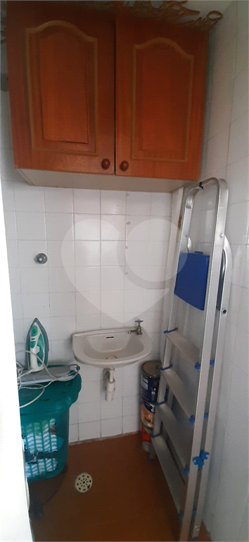 Apartamento à venda com 3 quartos, 77m² - Foto 9