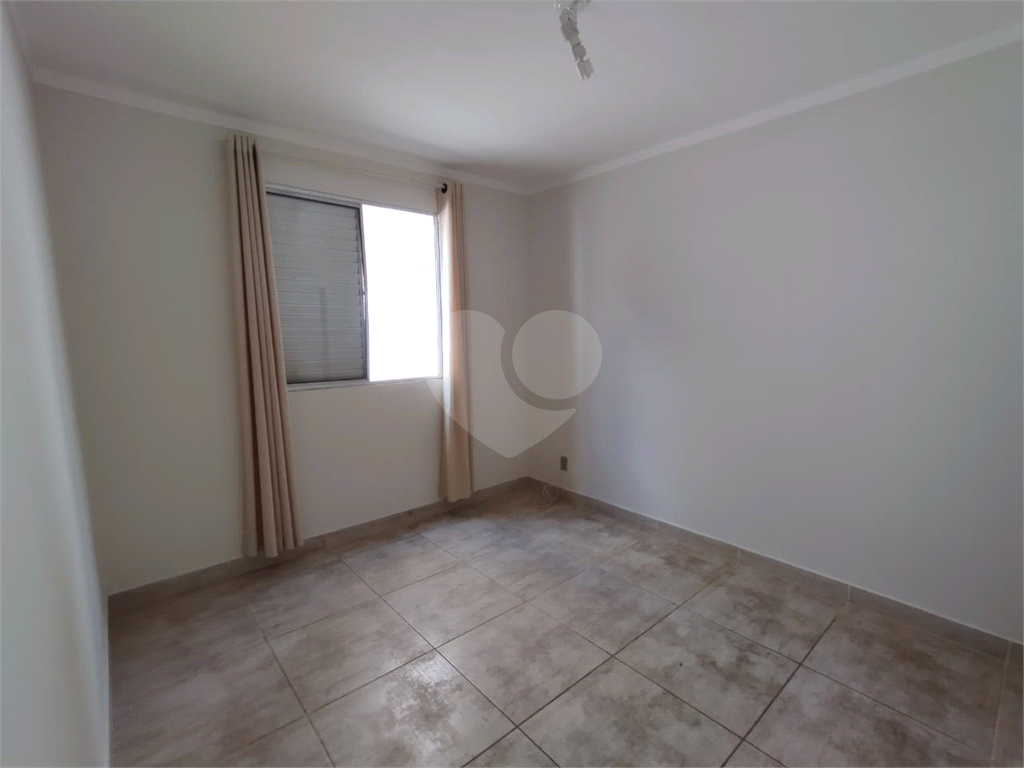 Apartamento para alugar com 2 quartos, 50m² - Foto 11