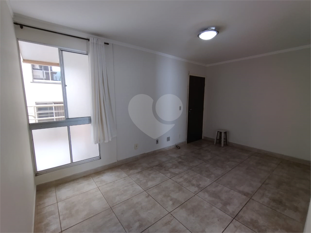 Apartamento para alugar com 2 quartos, 50m² - Foto 2