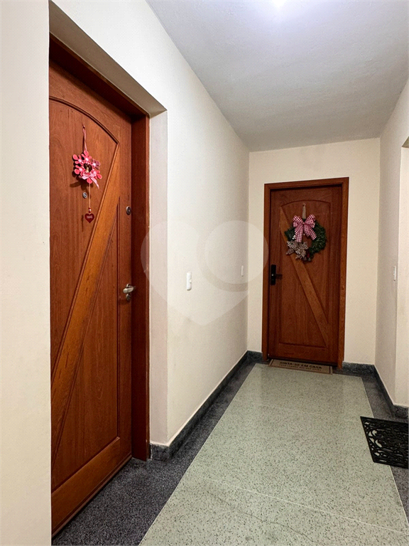Apartamento à venda com 3 quartos, 137m² - Foto 33