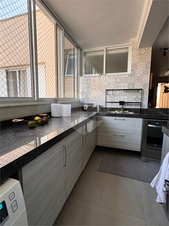 Apartamento à venda com 3 quartos, 137m² - Foto 44