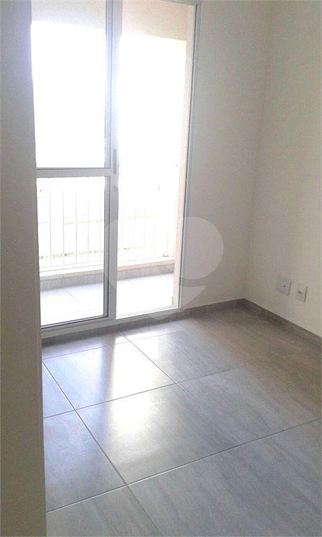 Vende-se Apartamento de 2 dormitórios, com vaga de garagem, na Casa Verde Alta