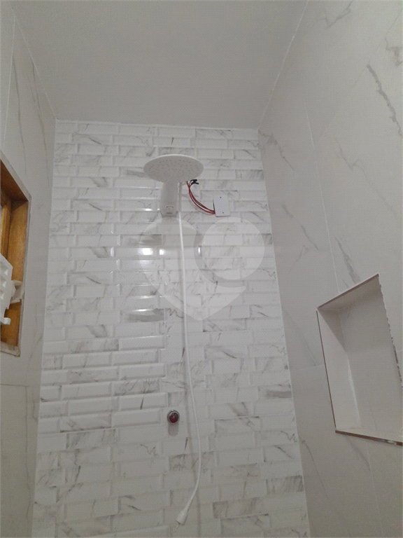 SOBRADO em ÁGUA FRIA