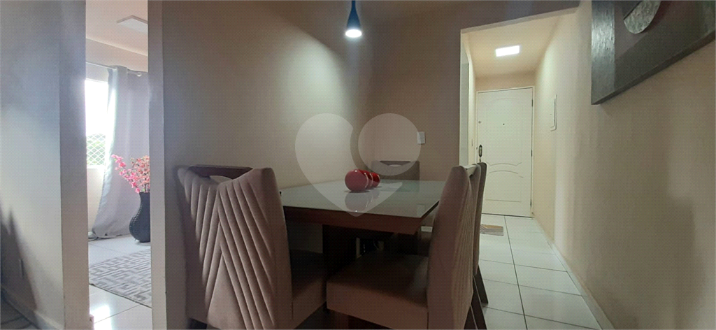 Apartamento à venda com 3 quartos, 69m² - Foto 3