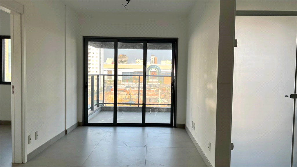 Apartamento para venda no BROOKLIM com 66,56m2, 2 quartos e 1 vaga coberta de garagem.