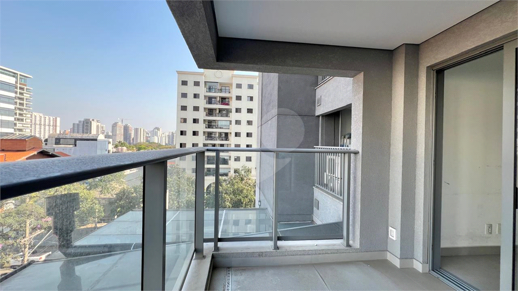 Apartamento para venda no BROOKLIM com 66,56m2, 2 quartos e 1 vaga coberta de garagem.