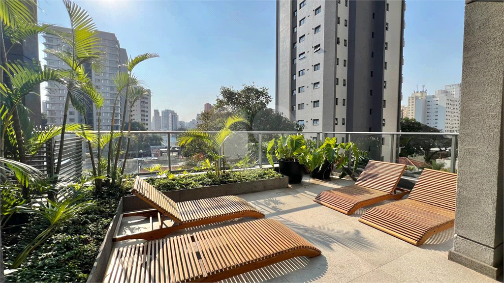 Apartamento para venda no BROOKLIM com 66,56m2, 2 quartos e 1 vaga coberta de garagem.