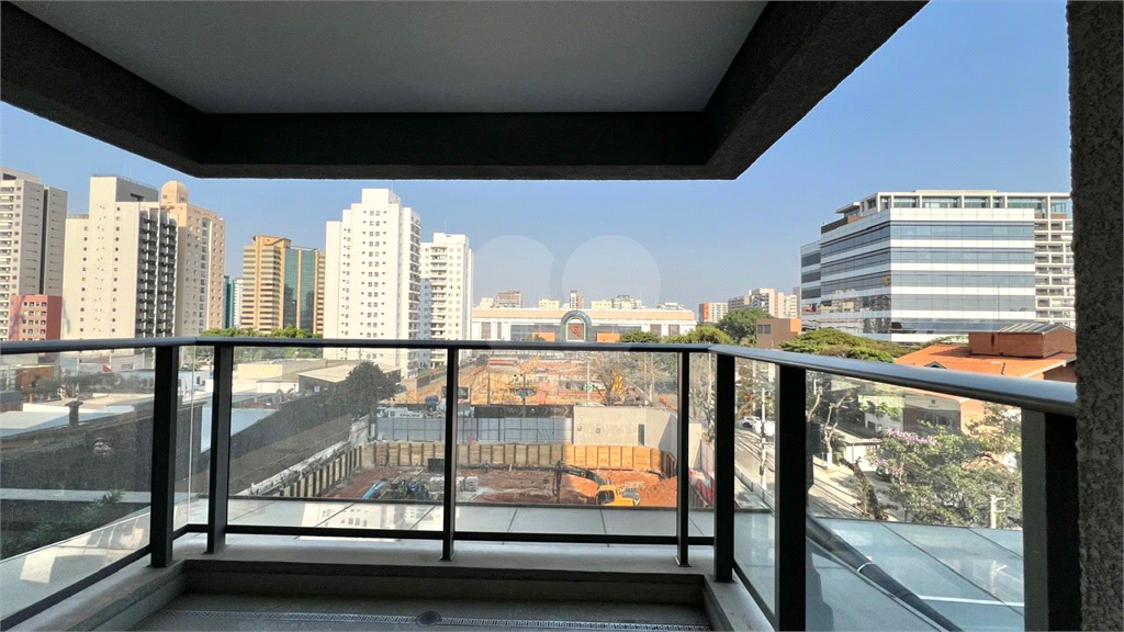Apartamento para venda no BROOKLIM com 66,56m2, 2 quartos e 1 vaga coberta de garagem.