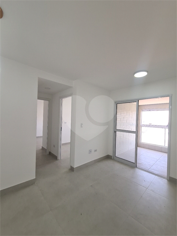 Apartamento à venda com 2 quartos, 56m² - Foto 11