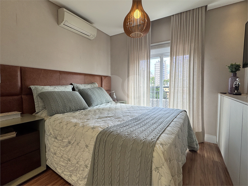 APARTAMENTO em SANTANA