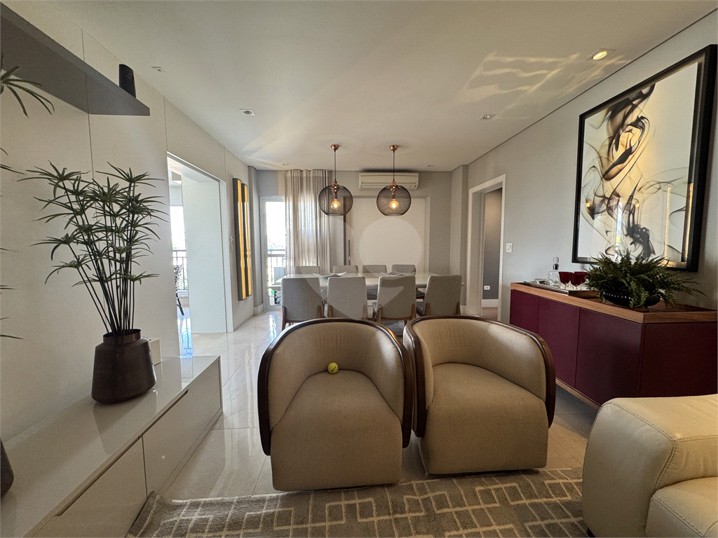 APARTAMENTO em SANTANA