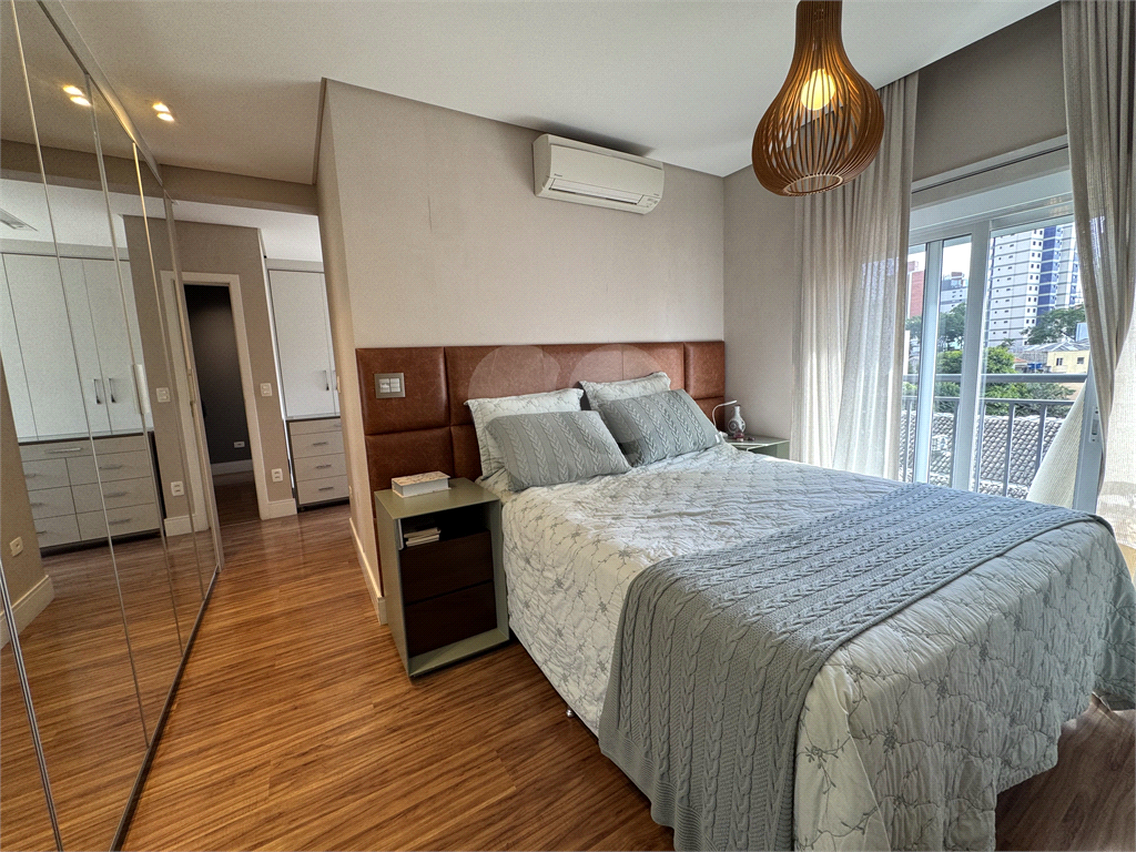 APARTAMENTO em SANTANA