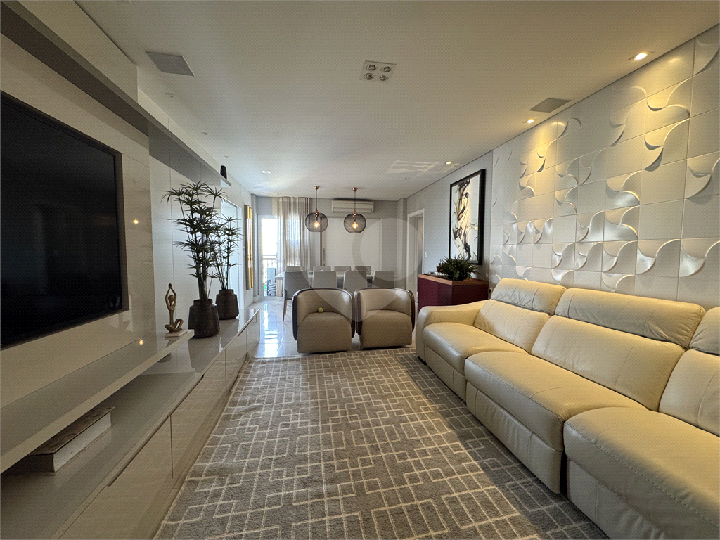 APARTAMENTO em SANTANA