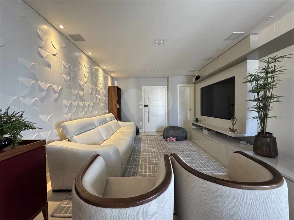 APARTAMENTO em SANTANA