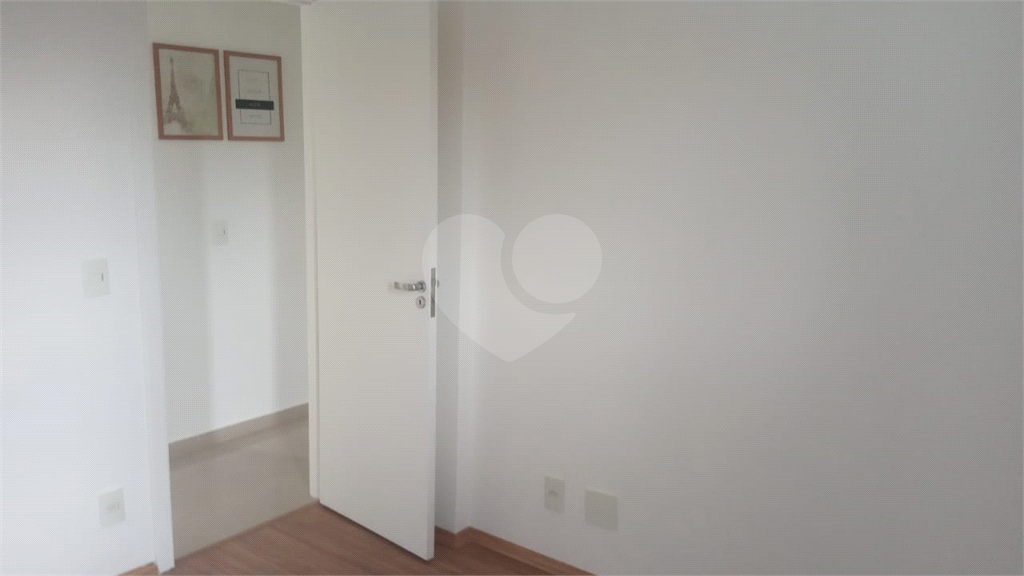 APARTAMENTO em CASA VERDE