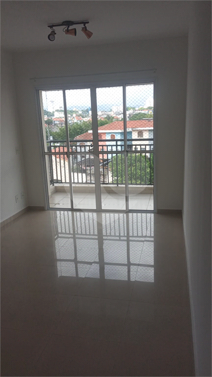 APARTAMENTO em CASA VERDE
