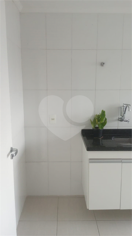APARTAMENTO em CASA VERDE