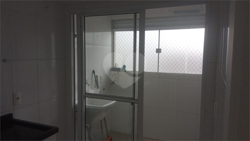 APARTAMENTO em CASA VERDE