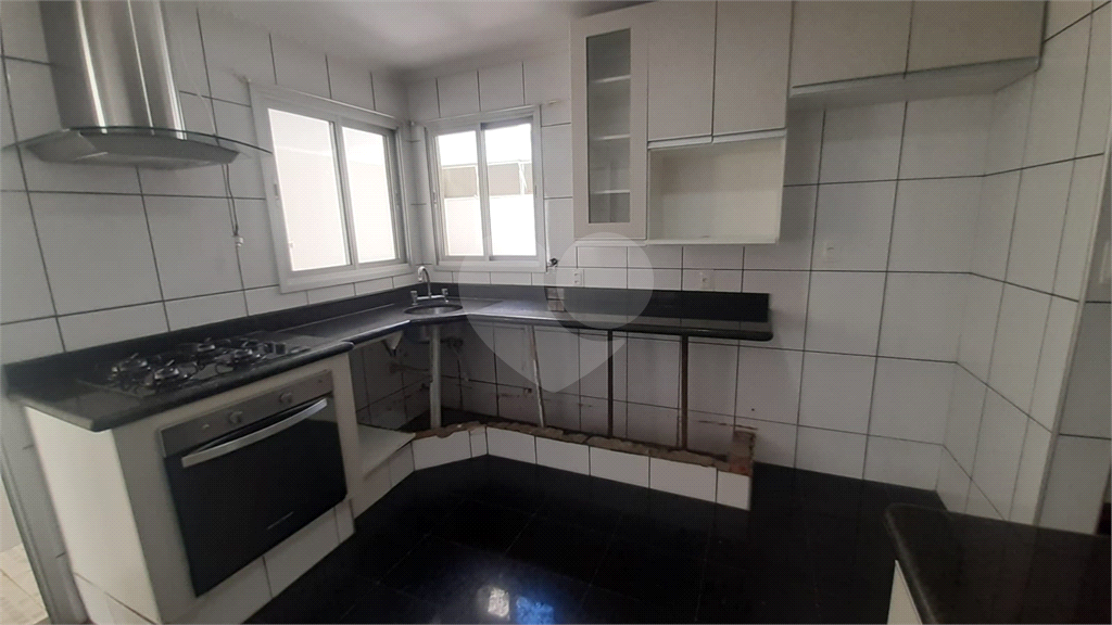 Casa à venda com 3 quartos, 186m² - Foto 23