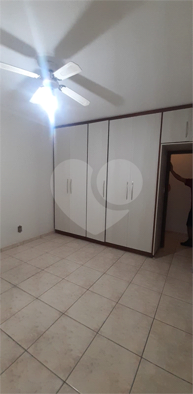 Casa à venda com 3 quartos, 186m² - Foto 13