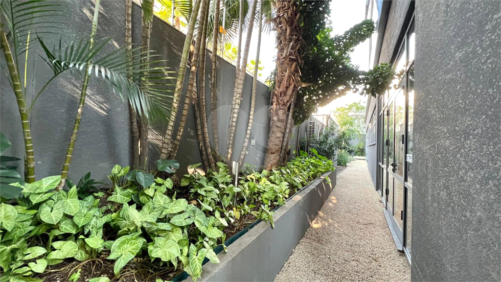 Apartamento no BROOKLIN com 48,49m2, 1 quarto, sala, cozinha, área e 1 vaga coberta de garagem