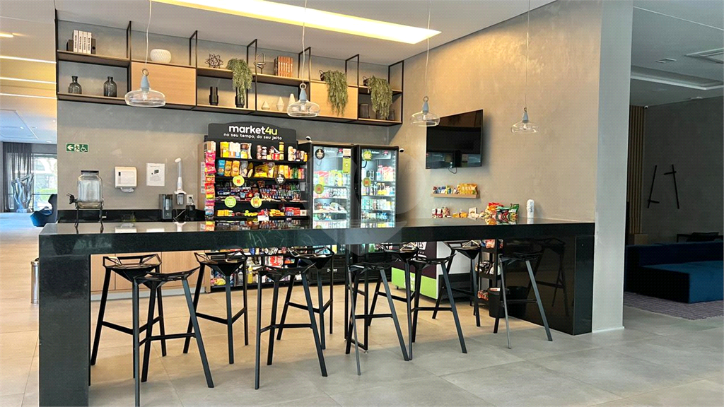 Apartamento no BROOKLIN com 48,49m2, 1 quarto, sala, cozinha, área e 1 vaga coberta de garagem