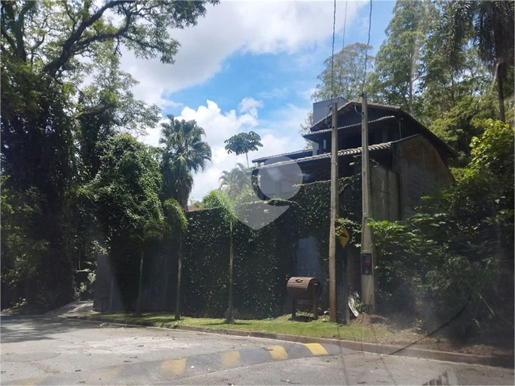 Casa de Condomínio à venda com 3 quartos, 317m² - Foto 14