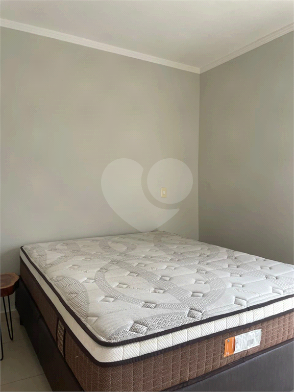 Apartamento para alugar com 2 quartos, 75m² - Foto 23