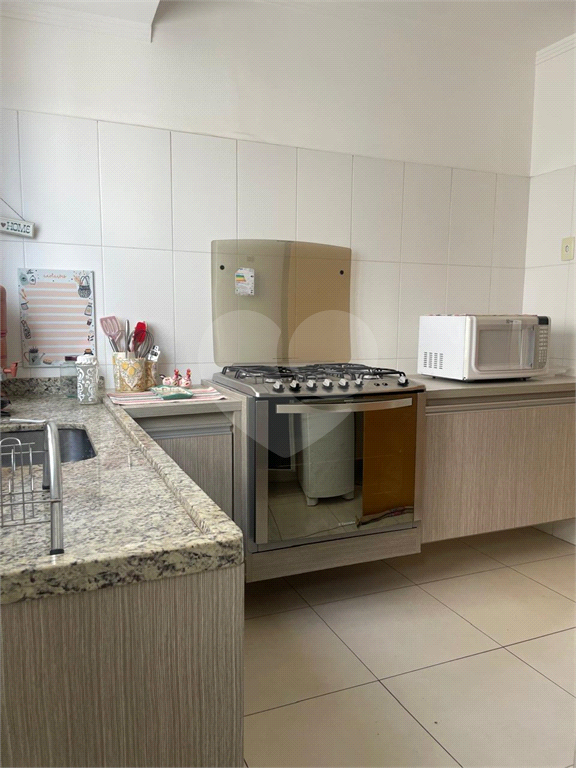 Apartamento para alugar com 2 quartos, 75m² - Foto 33