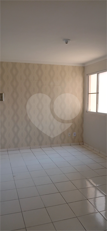 Apartamento à venda com 2 quartos, 49m² - Foto 3