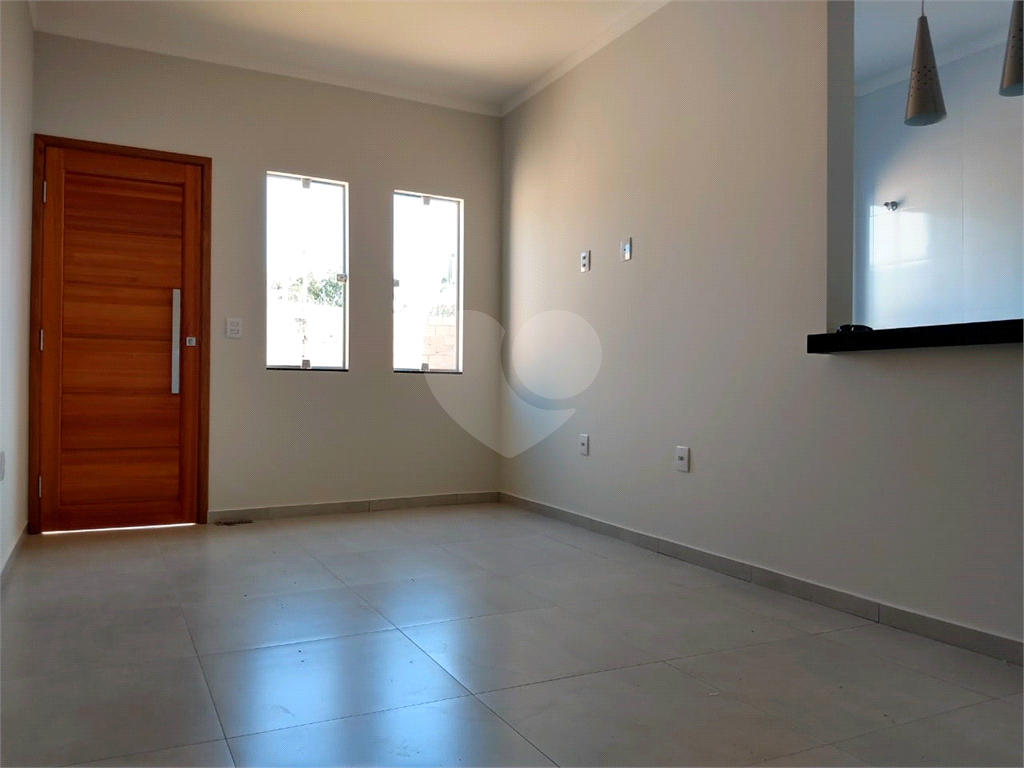 Casa à venda com 1 quarto, 41m² - Foto 1