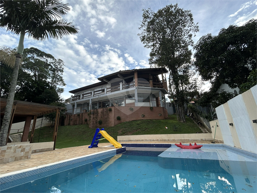 Casa de Condomínio à venda com 4 quartos, 934m² - Foto 1